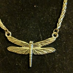 Silver tone dragonfly on pretty 18 inch chain